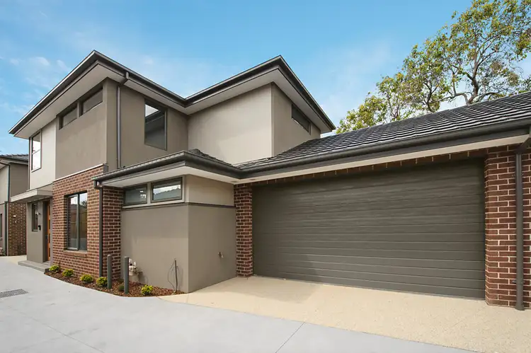 2/8 Prospect Road, Rosanna VIC 3084