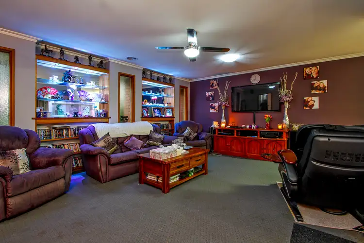 Second view of Homely house listing, 8 Hazel Court, Sale VIC 3850