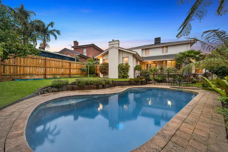 31 Tidcombe Crescent, Doncaster East VIC 3109