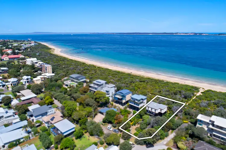 17 Fraser Street, Queenscliff VIC 3225