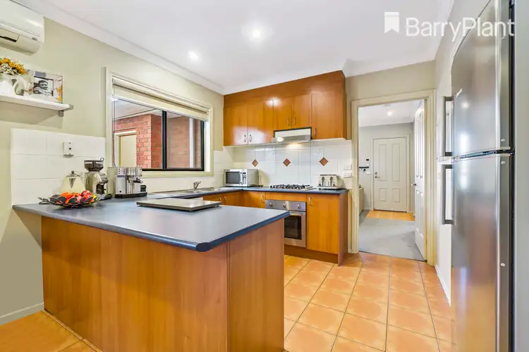 Second view of Homely house listing, 8 Lisa Court, Hoppers Crossing VIC 3029