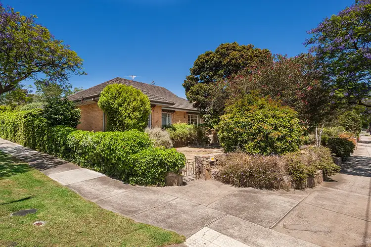 174 Rosanna Road, Rosanna VIC 3084