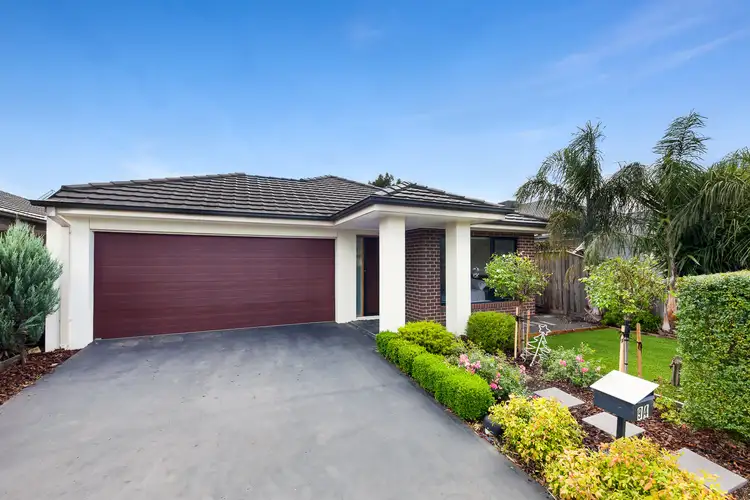 94 Laurimar Boulevard, Doreen VIC 3754