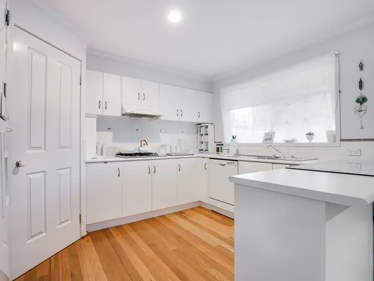 Second view of Homely house listing, 3 Lonsdale Circuit, Hoppers Crossing VIC 3029