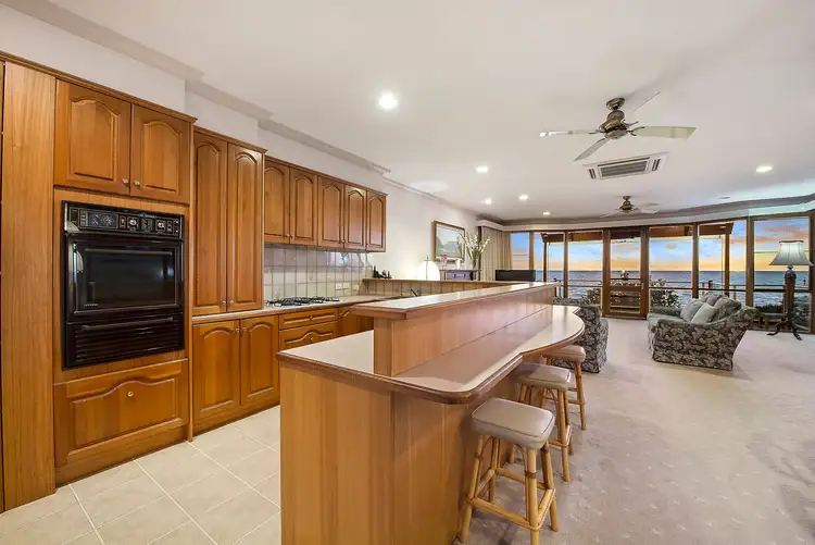 Fourth view of Homely house listing, 2 Orrong Avenue, Frankston VIC 3199