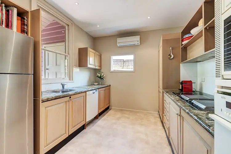 Fifth view of Homely house listing, 34 Kenilworth Parade, Ivanhoe VIC 3079