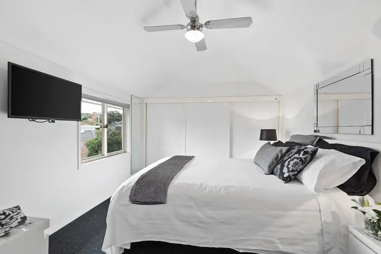 Fourth view of Homely townhouse listing, 3/186 Hawdon Street, Heidelberg VIC 3084