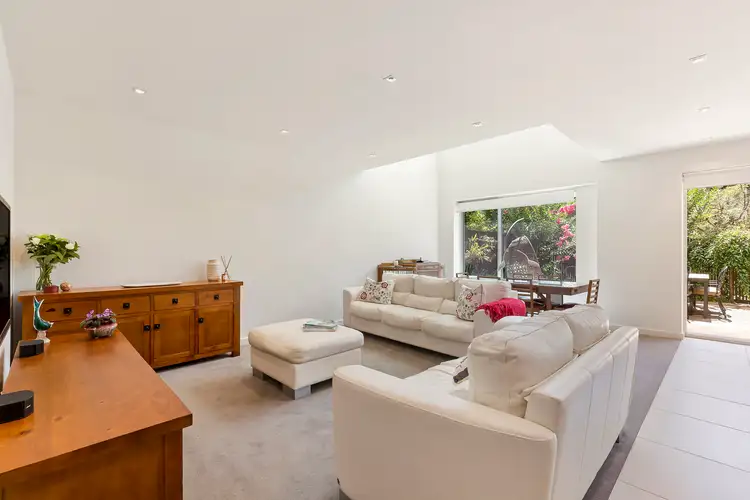 Second view of Homely apartment listing, 11/15 Beach Road, Hampton VIC 3188