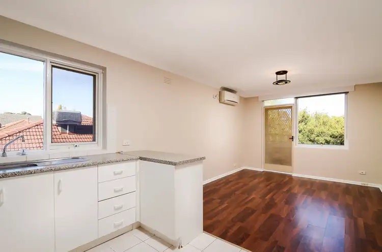 Fourth view of Homely unit listing, 4/33A Brownfield Street, Mordialloc VIC 3195