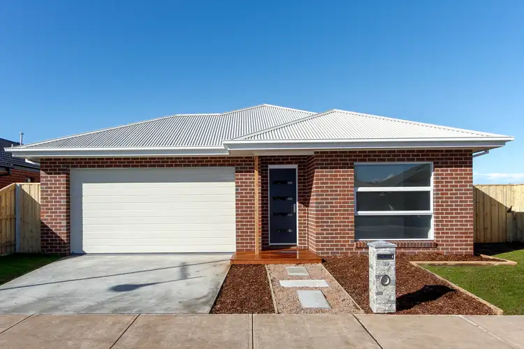 56 Woondella Boulevard, Sale VIC 3850