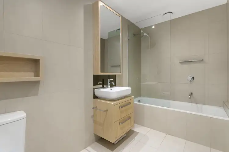 Fifth view of Homely apartment listing, 109/108-110 Glen Iris Road, Glen Iris VIC 3146