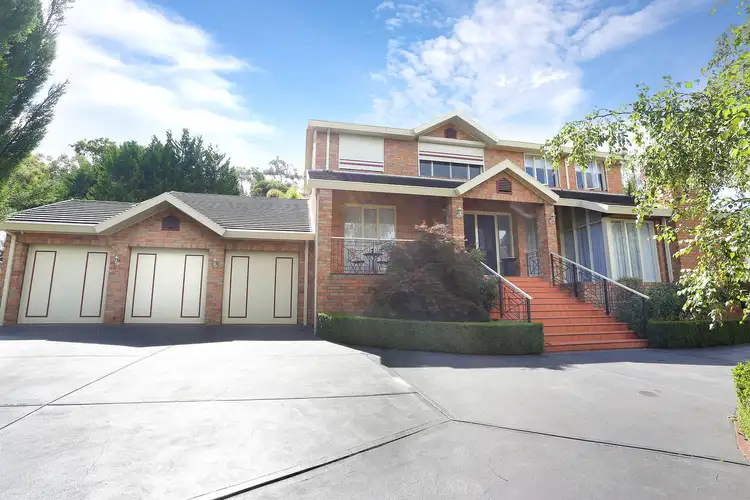 2 Burrawang Rise, Eltham North VIC 3095