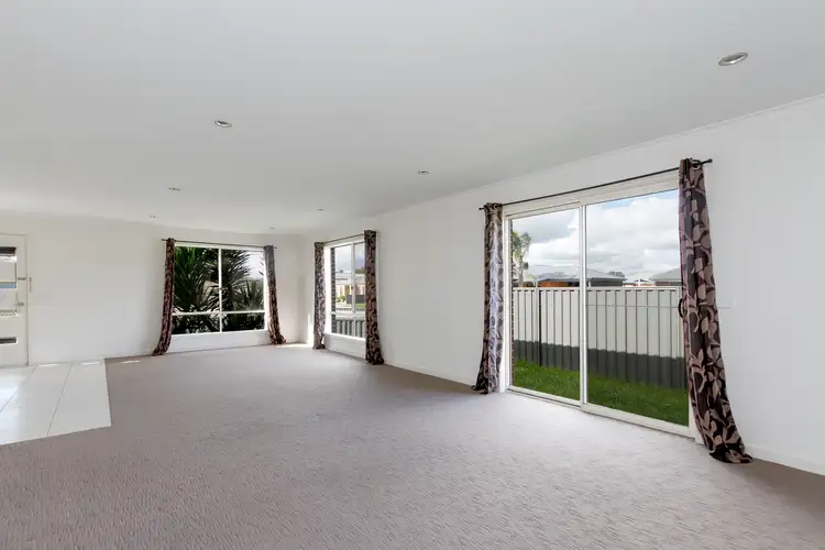 Fourth view of Homely house listing, 3 Speechley Court, Sale VIC 3850