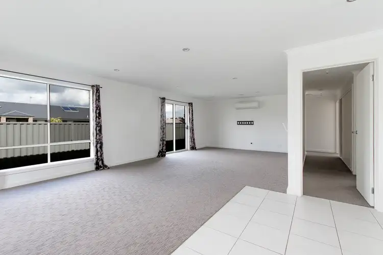 Fifth view of Homely house listing, 3 Speechley Court, Sale VIC 3850