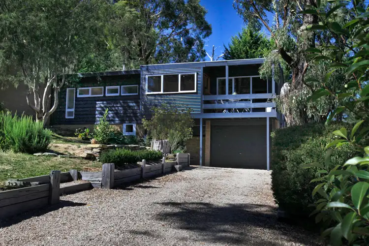 10 Heron Street, Woodend VIC 3442