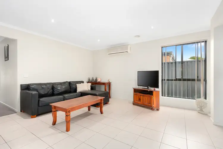 Second view of Homely house listing, 6 Tangelo Terrace, Pakenham VIC 3810