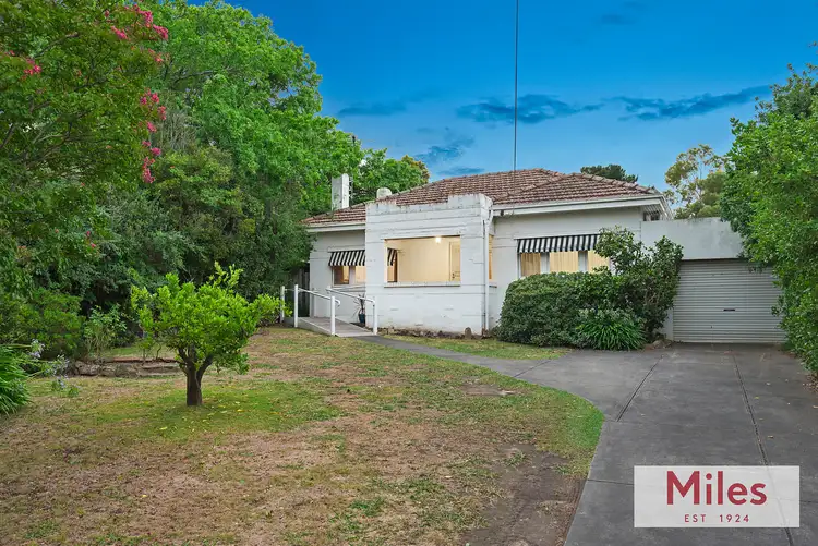 23 St James Road, Rosanna VIC 3084