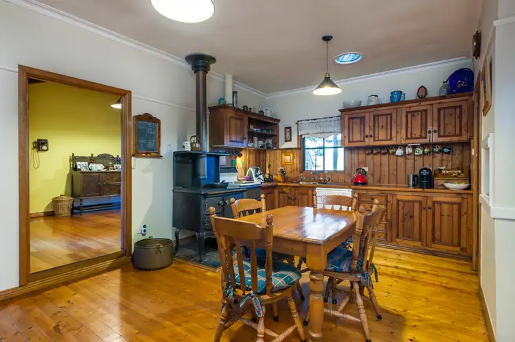 Fifth view of Homely rural property listing, 680 Riddell Road, Sunbury VIC 3429
