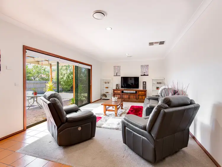 Seventh view of Homely house listing, 5 Majella Court, Hoppers Crossing VIC 3029