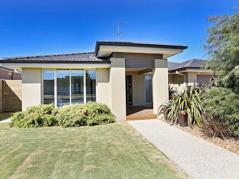 Main view of Homely house listing, 19 Blackheath Mews, Waurn Ponds VIC 3216