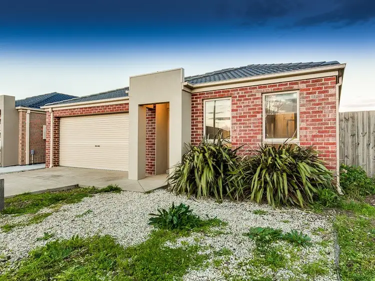 Second view of Homely house listing, 4 Galeff Avenue, Truganina VIC 3029