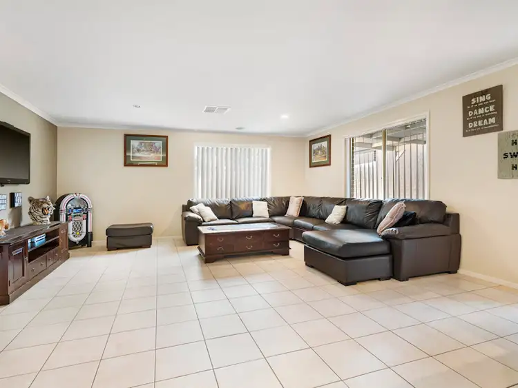 Sixth view of Homely house listing, 7 Leda Drive, Tarneit VIC 3029