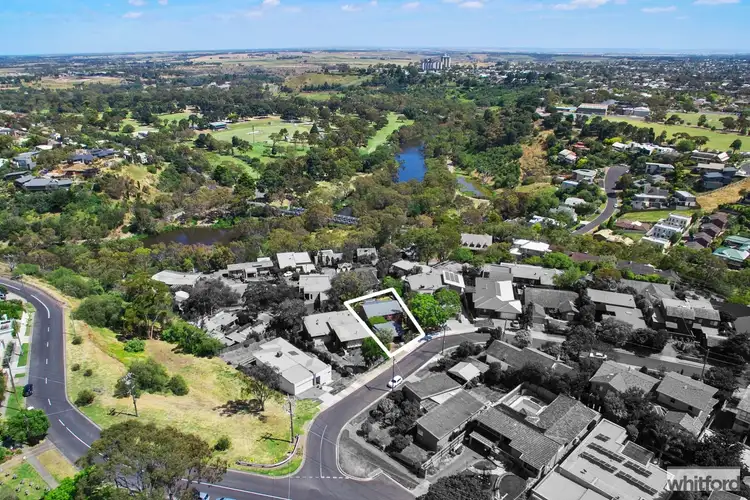 Second view of Homely house listing, 3 Chesterfield Court, Newtown VIC 3220