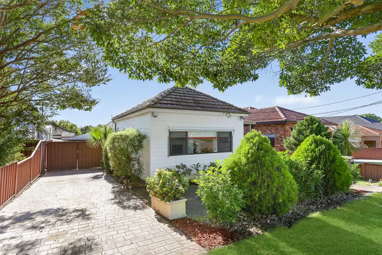 Main view of Homely house listing, 22 Mountview Avenue, Beverly Hills NSW 2209