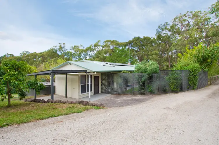 6 Girrahween Road, Maryknoll VIC 3812