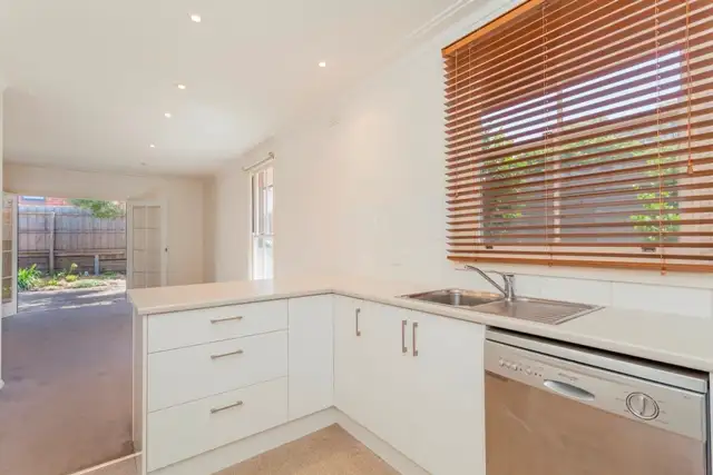 Fourth view of Homely unit listing, 2D Stinton Avenue, Newtown VIC 3220