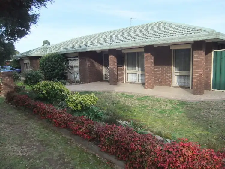 6 Antares Avenue, Sale VIC 3850