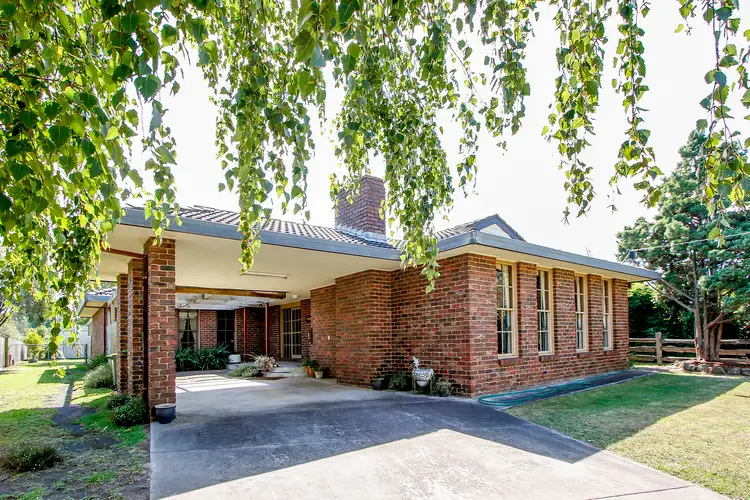 7 McMillan Street, Stratford VIC 3862