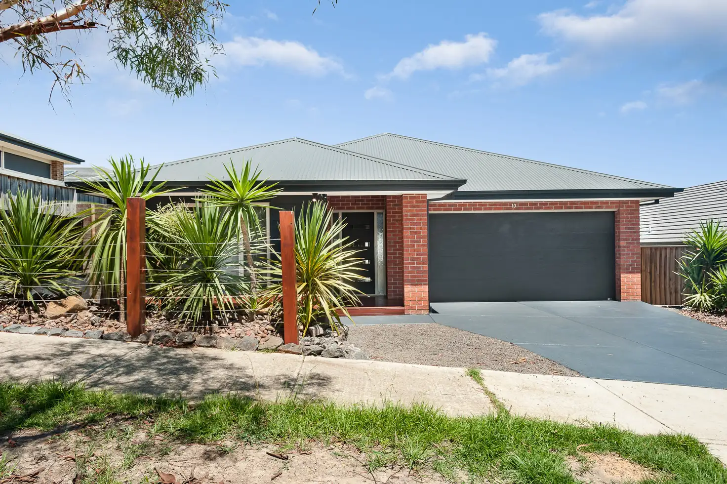 Main view of Homely house listing, 10 Besra Drive, Doreen VIC 3754