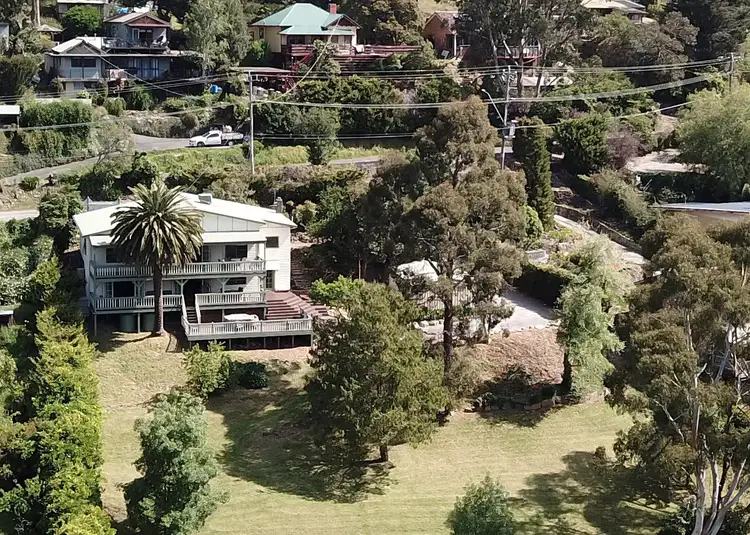 24 Ferndale Road, Upper Ferntree Gully VIC 3156