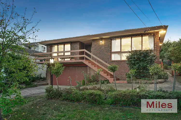 22 McAuley Drive, Rosanna VIC 3084