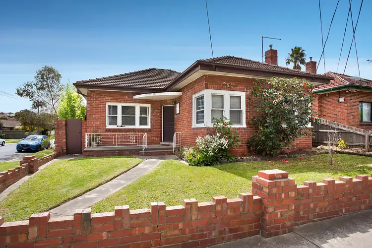 182 Normanby Avenue, Thornbury VIC 3071
