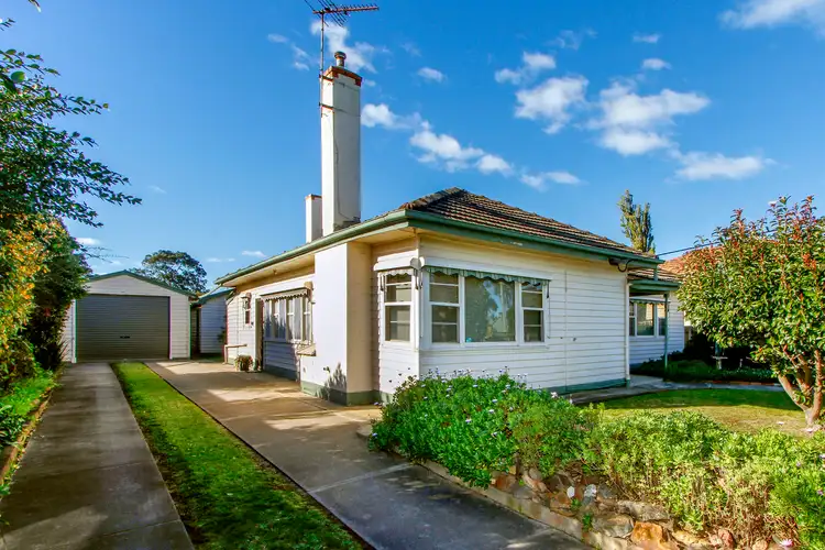 86 Thomson Street, Sale VIC 3850