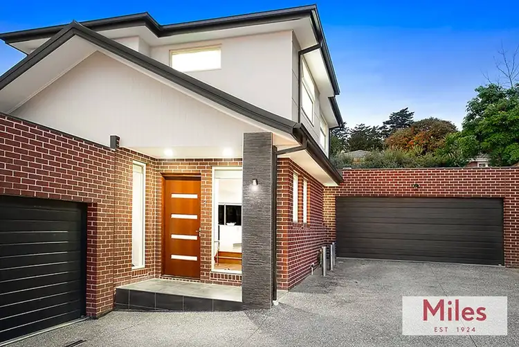 2/95 Lyon Road, Viewbank VIC 3084