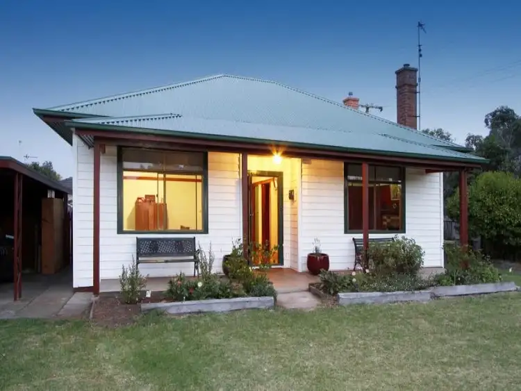 138 Fitzroy Street, Sale VIC 3850