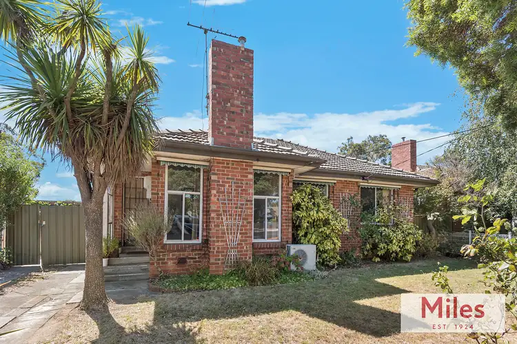 82 Southern Road, Heidelberg Heights VIC 3081