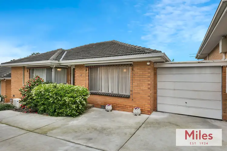 2/52 Locksley Road, Ivanhoe VIC 3079