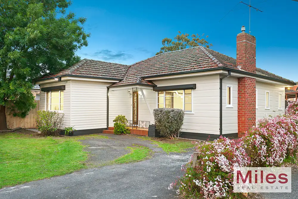 Main view of Homely house listing, 1/34 Edwin Street, Ivanhoe VIC 3079