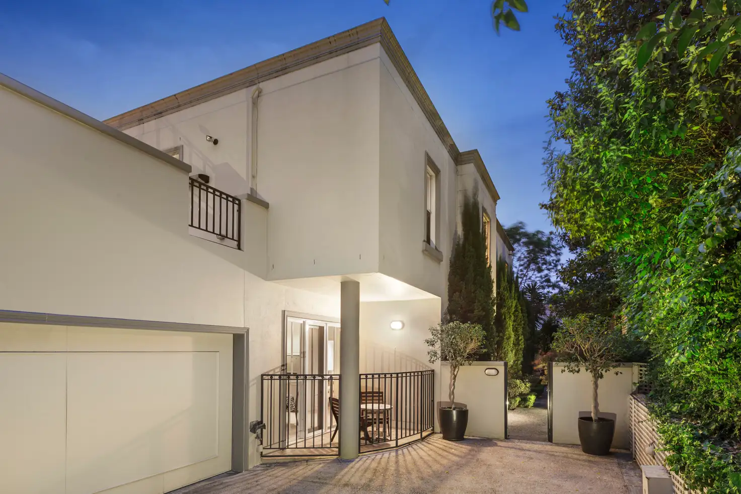 Main view of Homely townhouse listing, 4/553 Toorak Road, Toorak VIC 3142