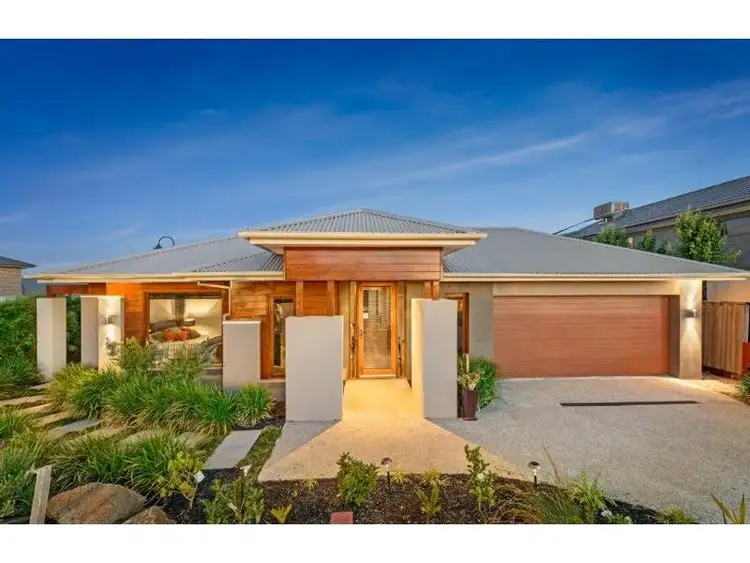 9 Coulthard Crescent, Doreen VIC 3754