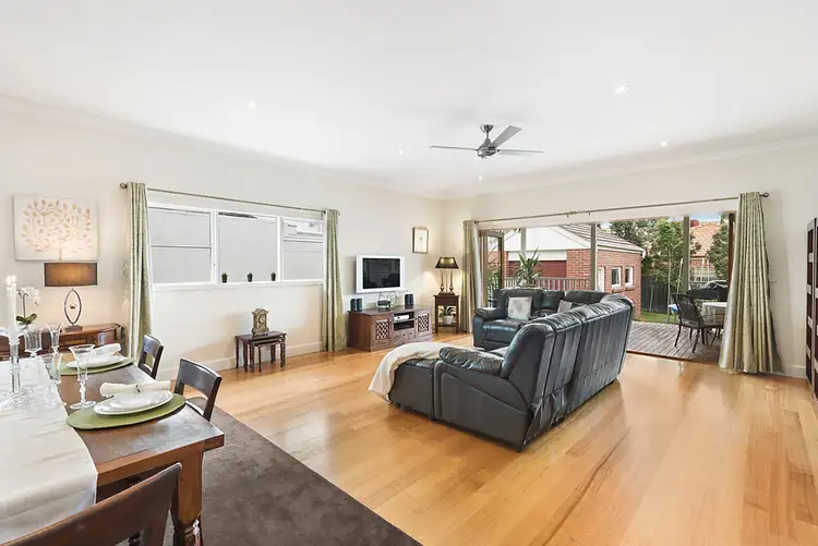 Fifth view of Homely house listing, 19 Myrtle Street, Ivanhoe VIC 3079