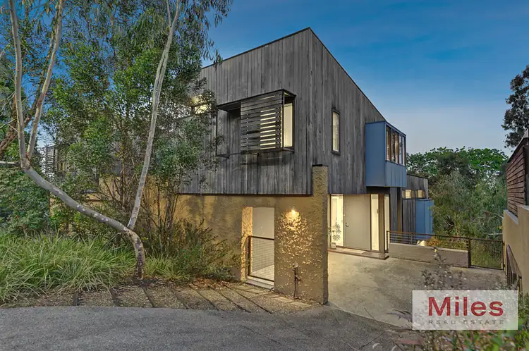 4 The Panorama, Eaglemont VIC 3084