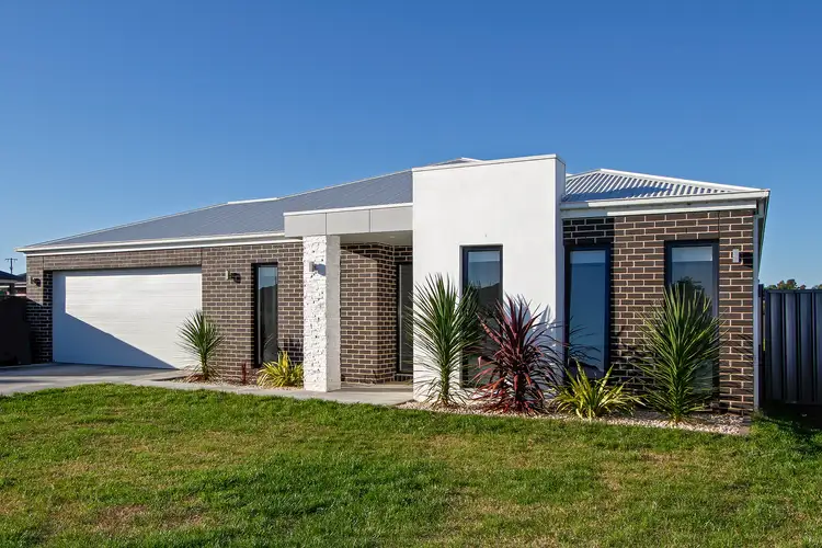 5 Gooch Court, Sale VIC 3850