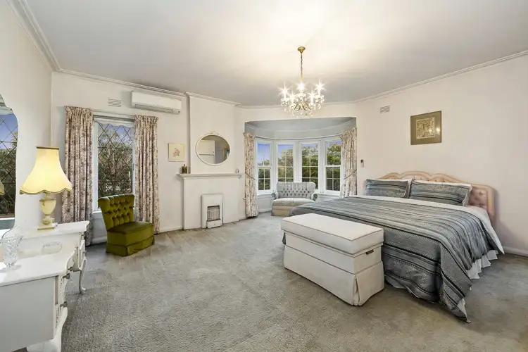 Fifth view of Homely house listing, 1 Kilsyth Avenue, Toorak VIC 3142