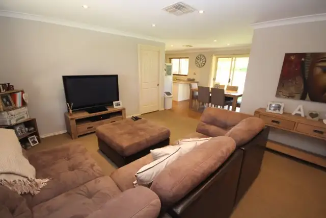 Fifth view of Homely villa listing, 1/13 Otama Street, Glenfield Park NSW 2650