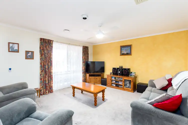 Sixth view of Homely house listing, 5 Kenmore Close, Hoppers Crossing VIC 3029